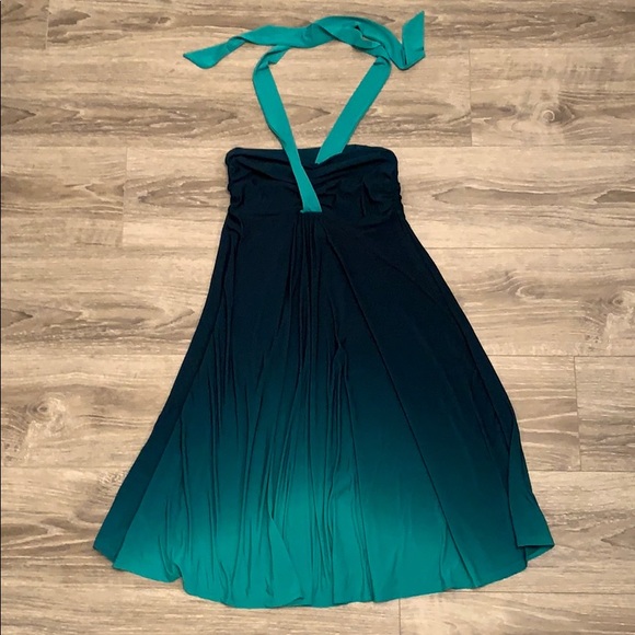 Jordan Taylor Halter Dress. - Picture 1 of 2